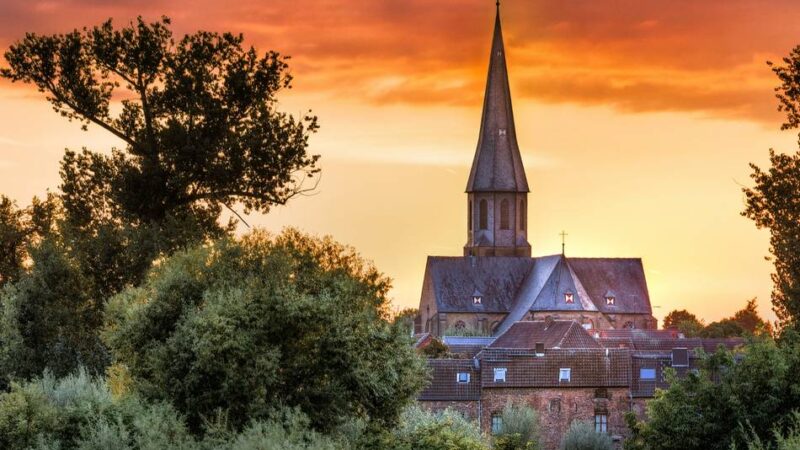 Zons zieht Tausende nach Dormagen: Was das Mittelalter-Städtchen so besonders macht