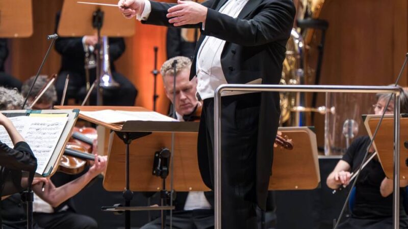 Philharmonisches Konzert in Duisburg: „Unsere schönen Konzertsäle, welch beglückendes Gefühl“