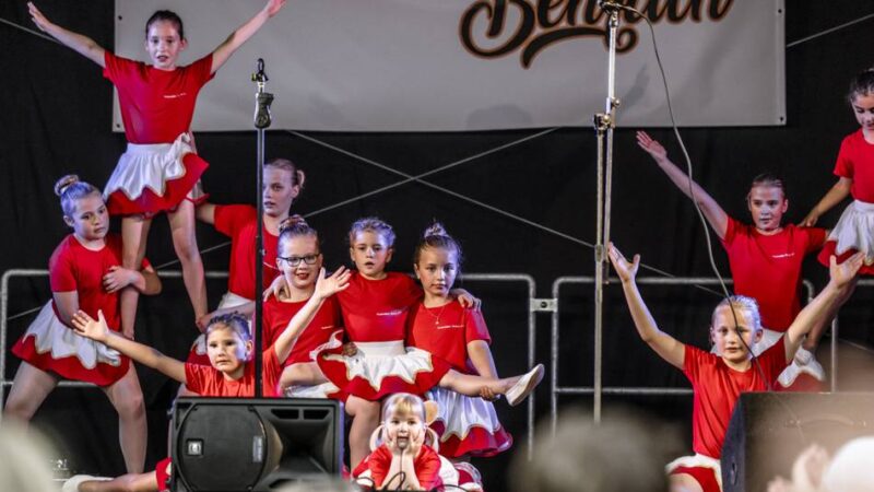 Bürgerschaftsfest in Düsseldorf: Zwischen Regen und Rhythmen – Benrath feiert die Vielfalt