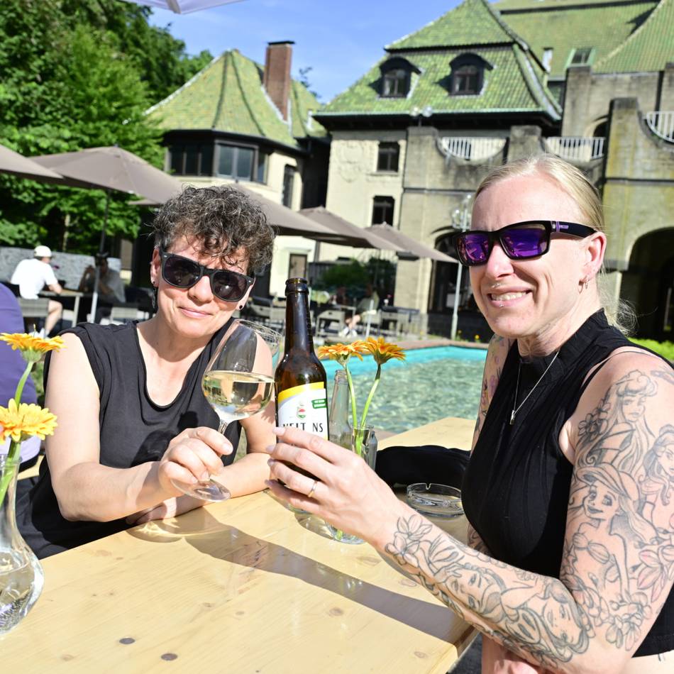 Gastronomie in Mönchengladbach: Es gibt wieder einen Biergarten an der Kaiser-Friedrich-Halle