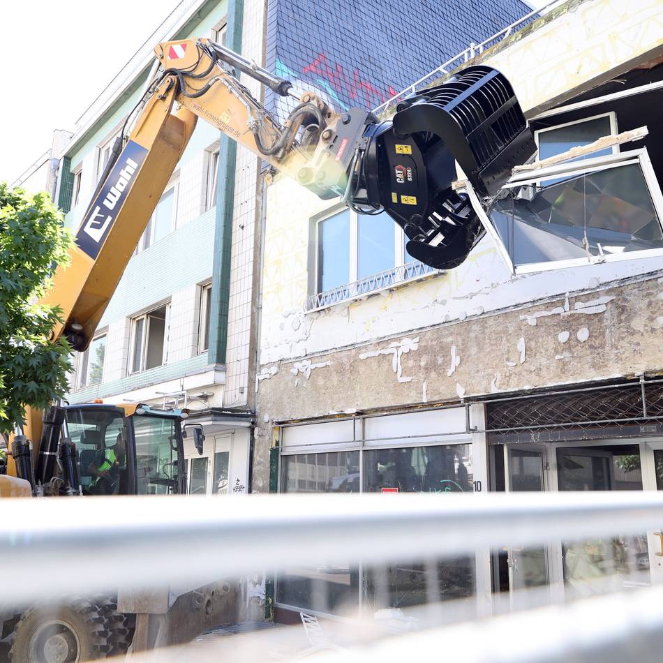 Hindenburgstraße in Mönchengladbach: Abriss für Durchstich zum Museum Abteiberg startet