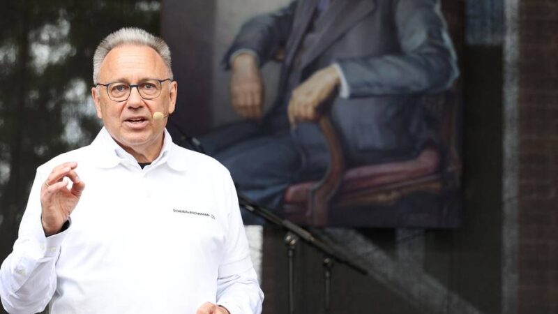 Stabwechsel bei Scheidt & Bachmann in Mönchengladbach: „Wir haben uns immer wieder neu erfunden“ – Norbert Miller übergibt die Führung