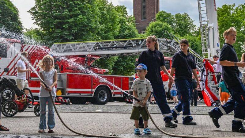Jubiläum in Moers: Ältester Löschzug von Moers wird 175 Jahre alt