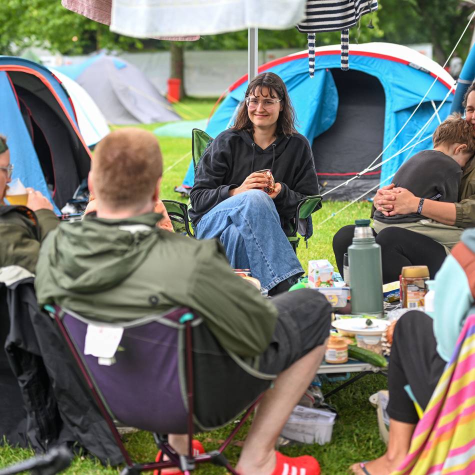 Moers Festival 2025: Von Henna-Tattoo bis Nutella-Brot – so tickt das Festivaldorf