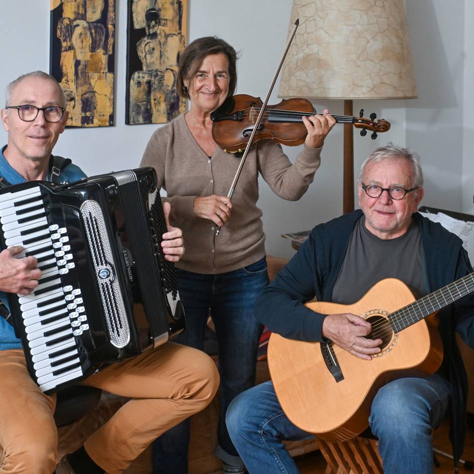Besondere Konzert-Reihe in Grefrath: Bernshteyn Trio musiziert beim „Offenen Scheunentor“