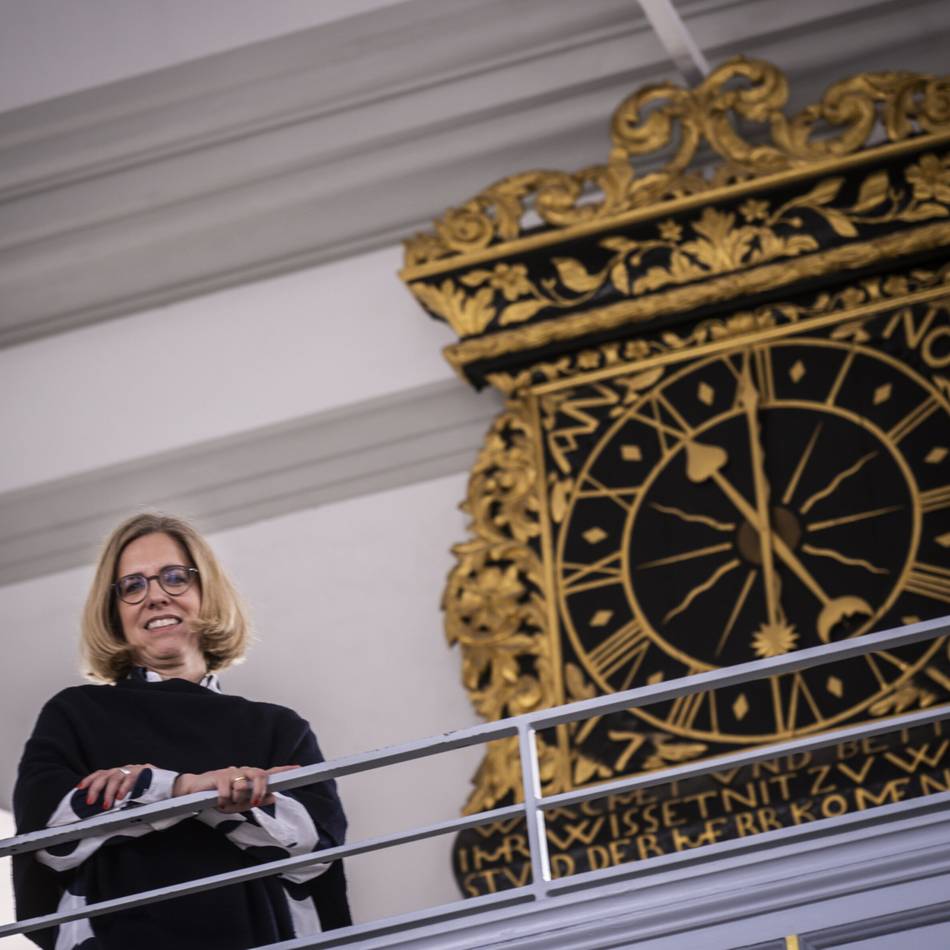 In der Altstadt: Diese Düsseldorfer Kirche dient sogar als Biergarten