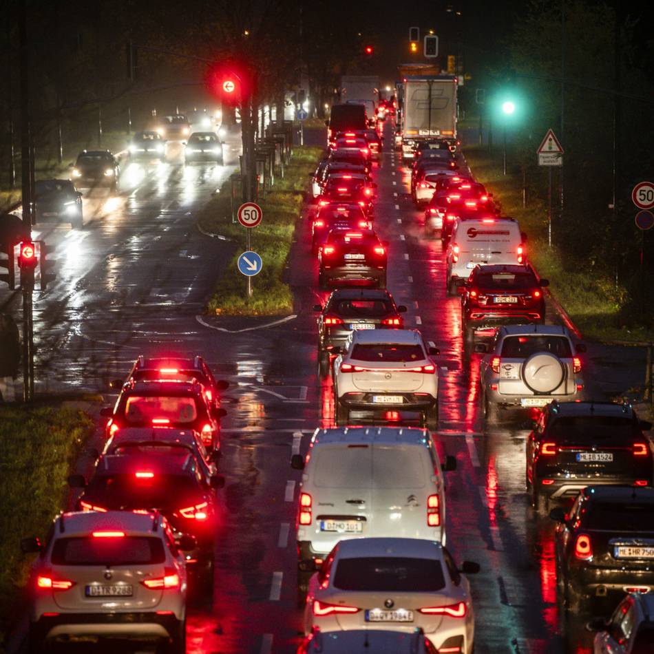 Sperrung der A59 bei Düsseldorf: Kommt im Herbst das Tempolimit auf den Ausweichstrecken?