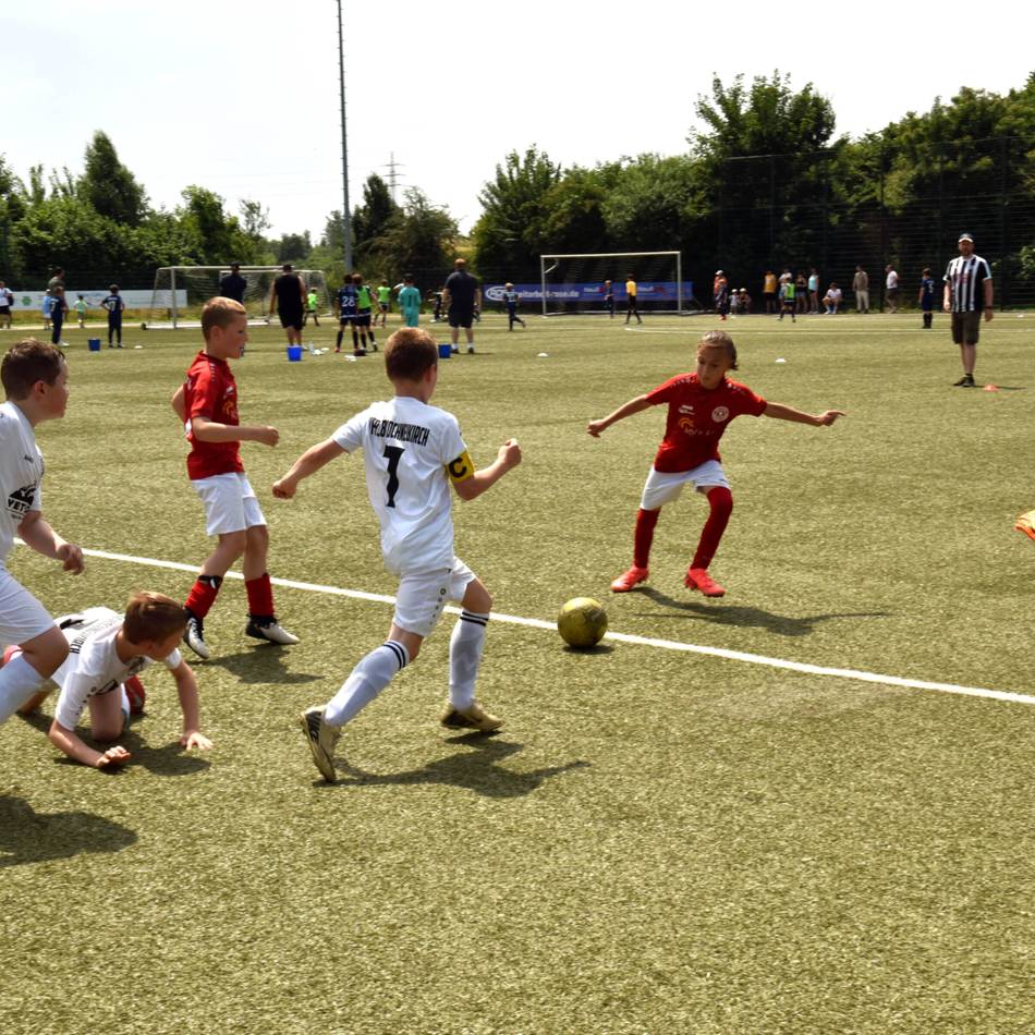 Viertägiges Turnier des VfB 08 Hochneukirch: 1000 Fußballer machen den Yeti-Cup in Hochneukirch wieder zum Erfolg