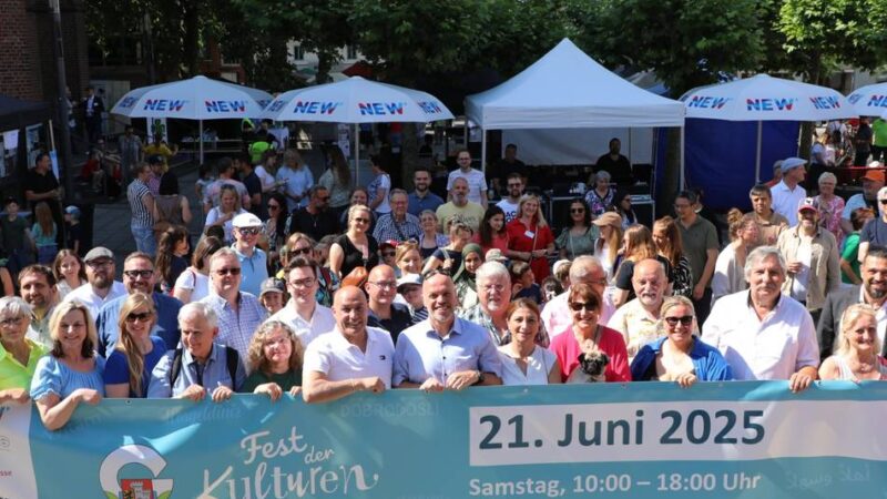 Veranstaltung in Grevenbroich: Fest der Kulturen als Zeichen für Vielfalt – Hunderte feiern auf dem Markt