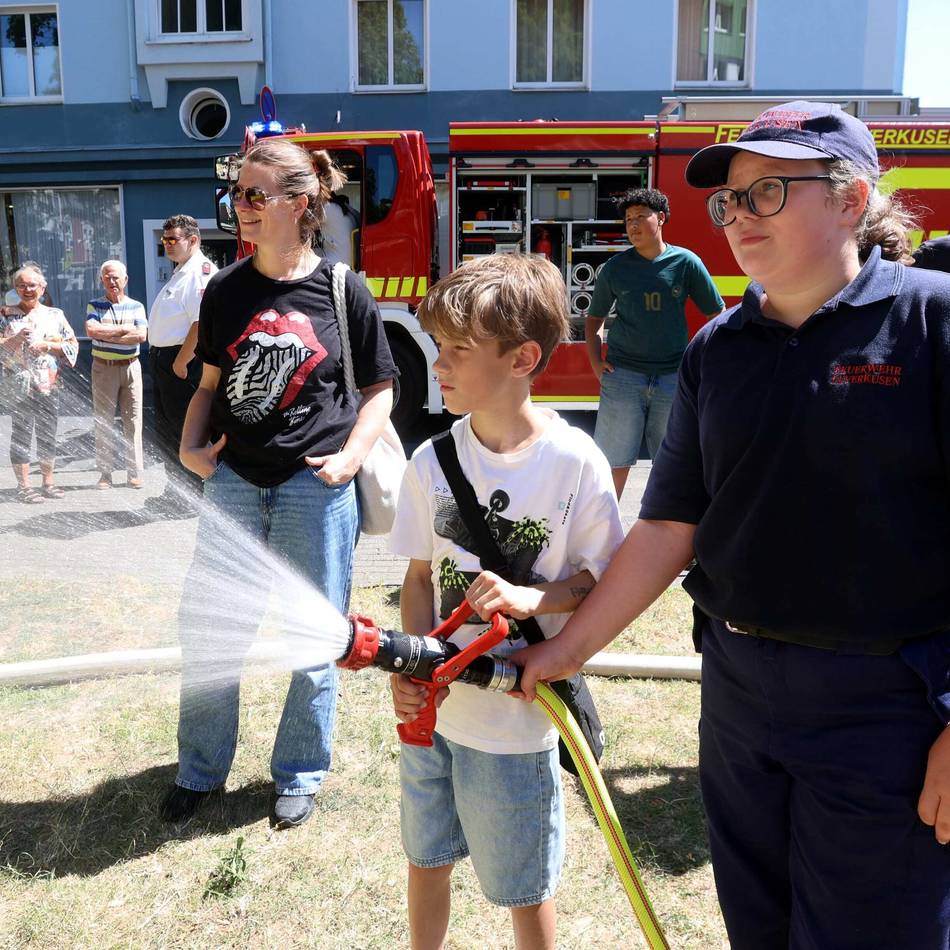 Löschzug Leverkusen-Wiesdorf besteht seit 125 Jahren: Was mit Pferdefuhrwerken begann