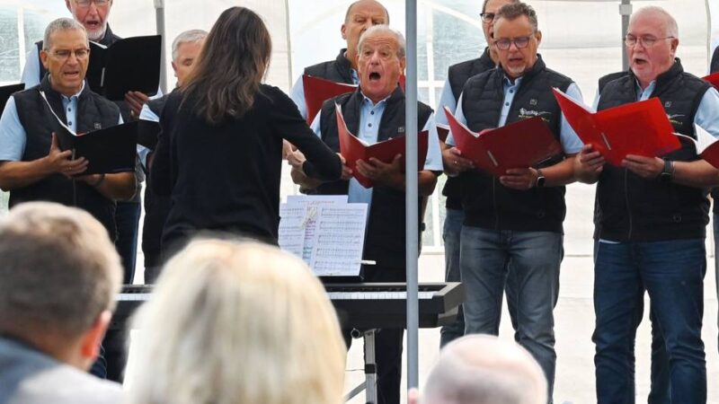 Traditionsveranstaltung in Radevormwald: Hahnenberger präsentieren frisches Repertoire