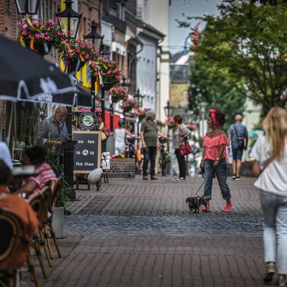 Start des Sommerschlussverkaufs in Kleve: „Urbaner Flair“ beim Schnäppchenmarkt in Kleve
