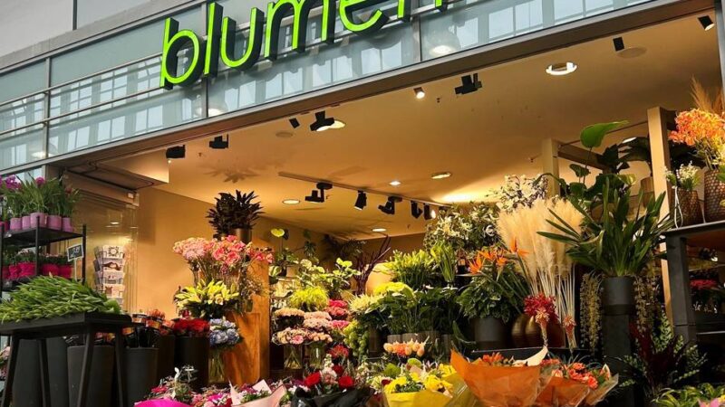 Am Hauptbahnhof Duisburg: Gekündigtes Blumengeschäft hat noch immer geöffnet – droht die Zwangsräumung?