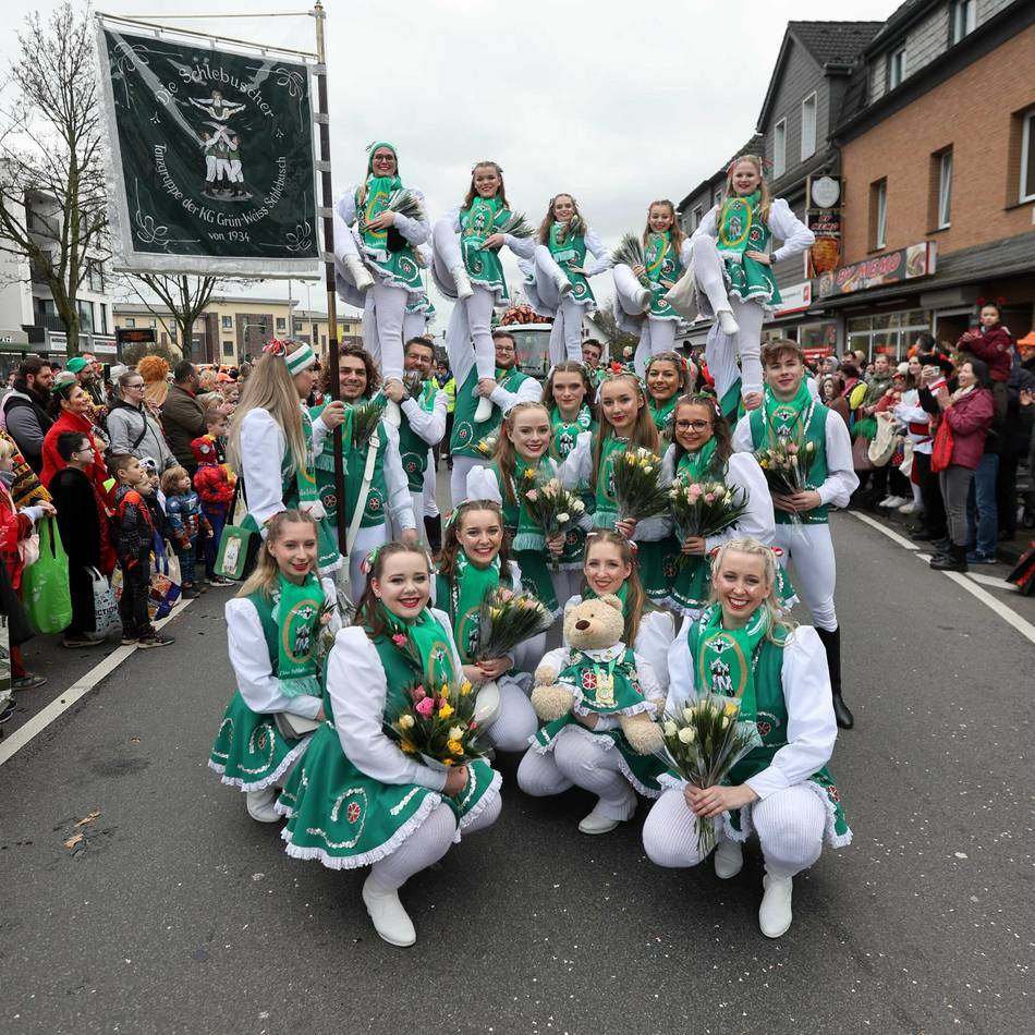 Mit Fußball-Stadtmeisterschaft in Leverkusen: Großes Sommerfest „Schlebuscher für Schlebusch“