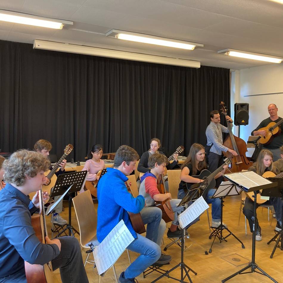Konzert in der VHS Kaarst-Korschenbroich: Preisgekrönte Musikschüler zeigen ihre Vielseitigkeit