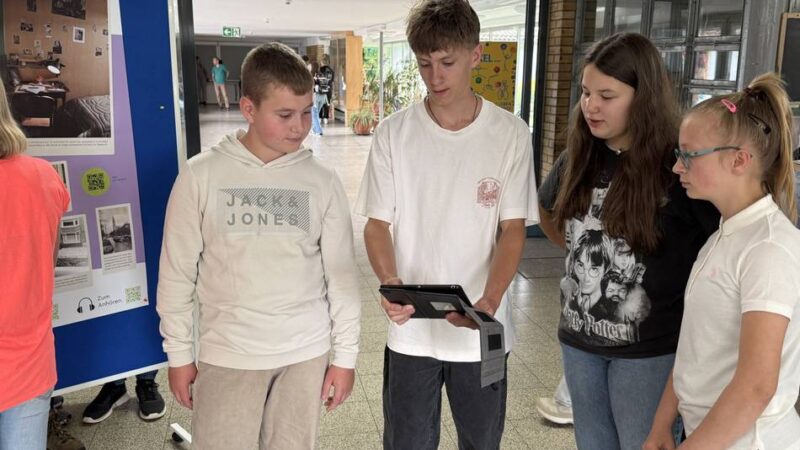 Anne-Frank-Tag an Realschule Hückeswagen: Projekttag regt Realschüler zum Nachdenken an