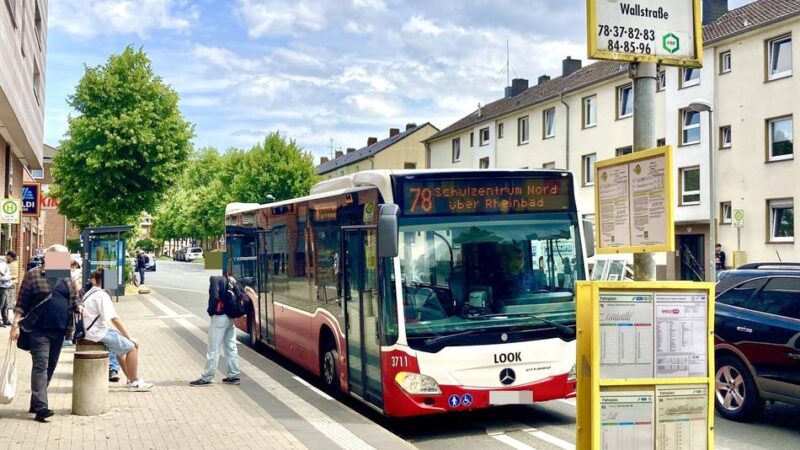 Ärger mit dem ÖPNV in Wesel: „Kinder warteten vergeblich“ – Grüne kritisieren, dass Bus zum neuen Rheinbad nicht fuhr