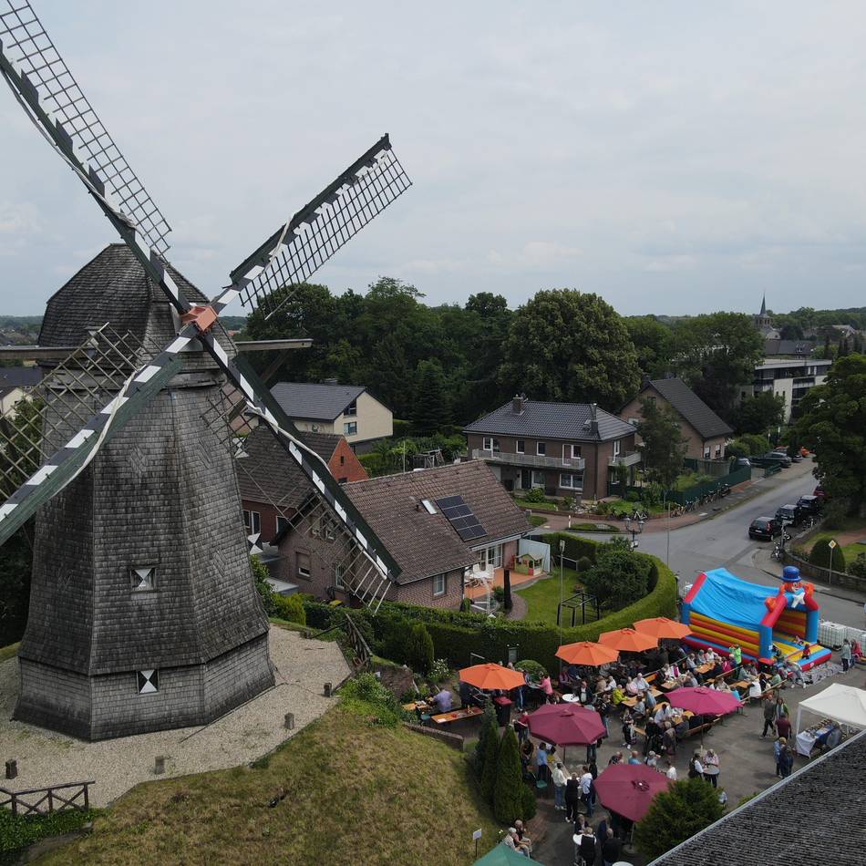 Deutscher Mühlentag: Issums Herrlichkeitsmühle lockte viele Besucher an