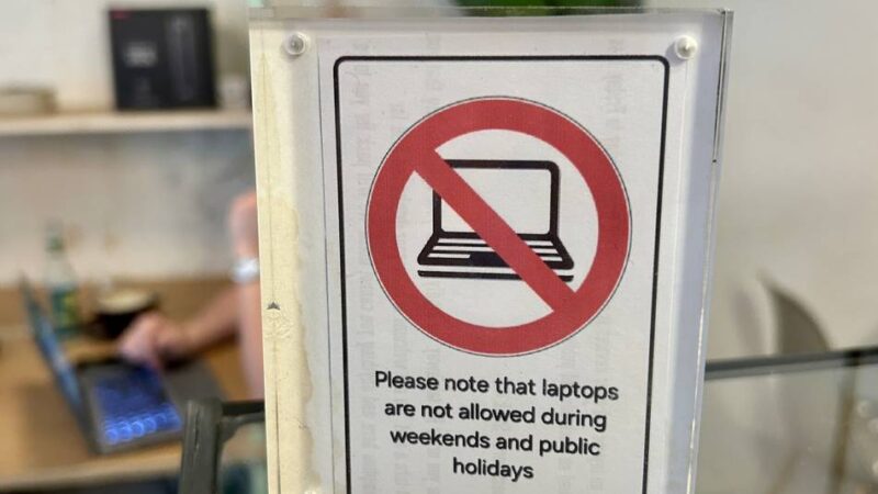 Gastronomie in Düsseldorf: In diesen Cafés sind Gäste willkommen – Laptops eher weniger