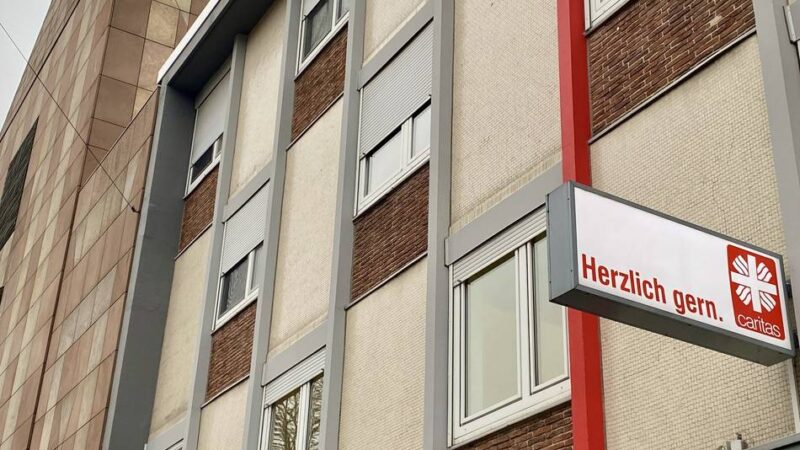 Mönchengladbacher Politik diskutiert: Sozialdezernent äußert sich zum Tagestreff am Adenauerplatz