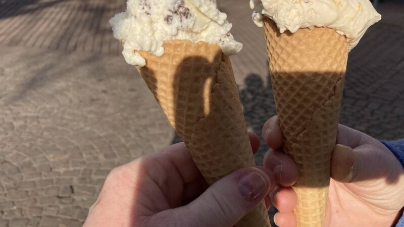 Der Somme ist da: Die Eis-Saison in Kleve läuft – so teuer ist eine Kugel