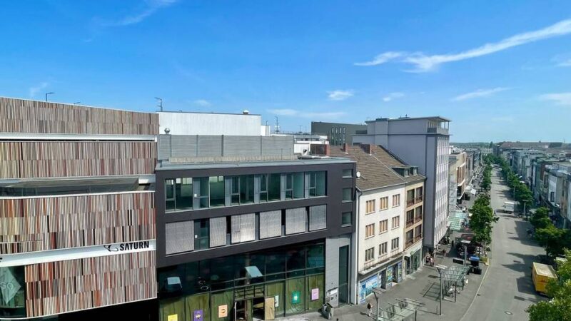 Bald Cocktails mit Aussicht in Gladbacher City