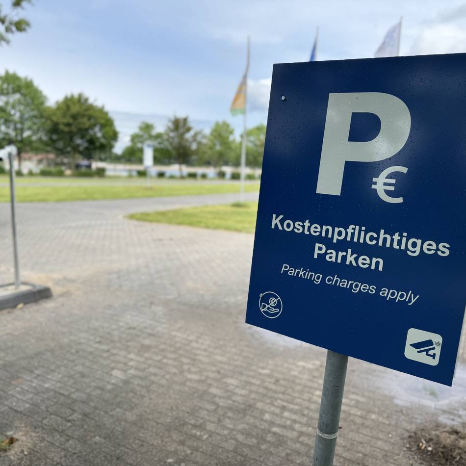 Überblick über Gebühren und Bezahlmöglichkeiten: Wo und wann das Parken an der Xantener Südsee und Nordsee Geld kostet