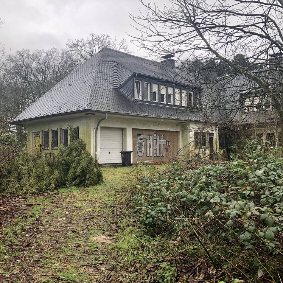 Stillstand hat wohl ein Ende: Lost Place in Düsseldorf – so geht es mit der Villa Sohl weiter
