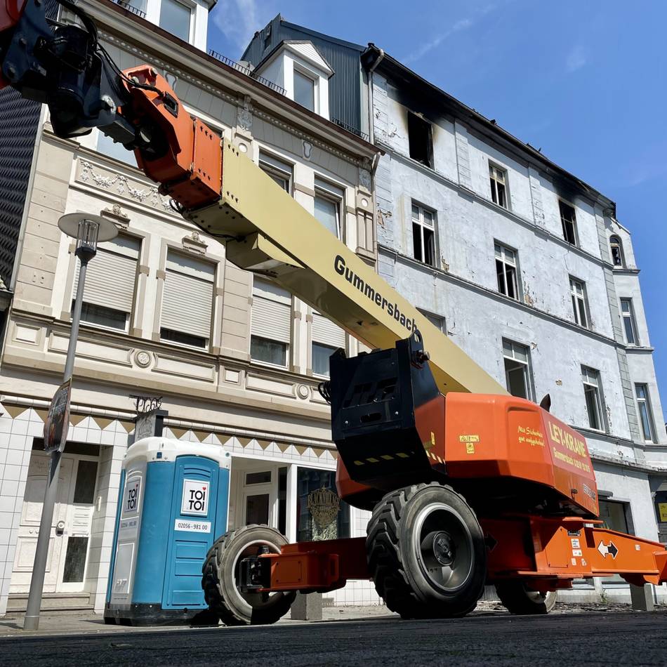 Nach der Brandserie in Wermelskirchen: Warum sich die Abbrucharbeiten verzögern