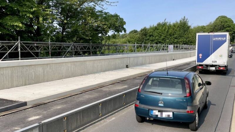 Dauerbaustelle in Wermelskirchen: Und regelmäßig grüßt(e) die Brücke Hünger