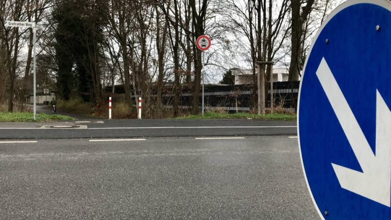 Grefrather Weg und Lanzerather Straße in Neuss: Stadt und Kreis koordinieren Radwegpläne an der K8