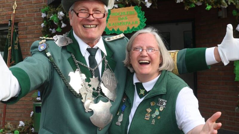 Schützenfest in Leverkusen-Lützenkirchen: Guido Hempel wird zum zweiten Mal Schützenkaiser
