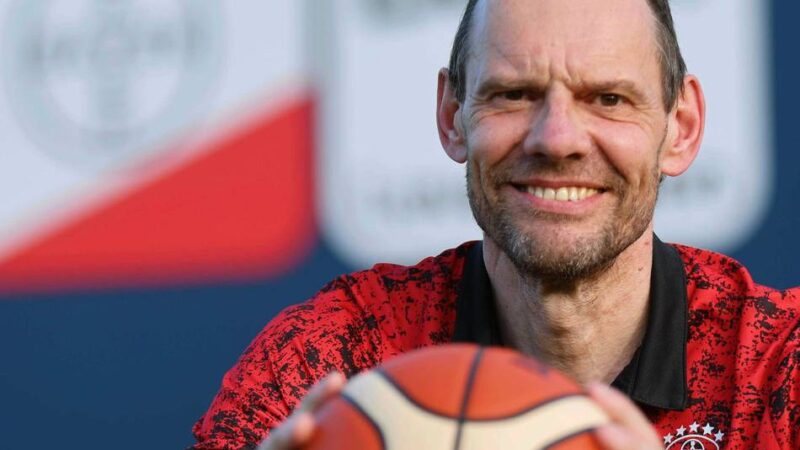 Nach Aufstieg in die ProA: Meistertrainer Koch hält den Giants die Treue
