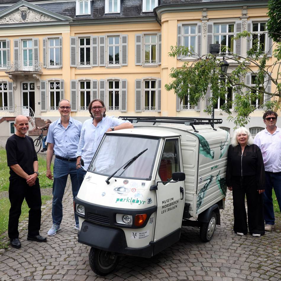 Bei Parkpflege am Schloss in Leverkusen könnten auch Bürger helfen: Morsbroichs Garten-„Motor“ ist gefunden