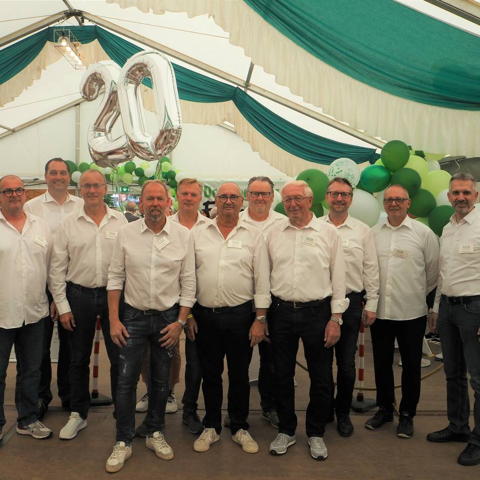 Schützenfest-Montag in Dormagen: B2B-Frühschoppen feiert Premiere – Tradition lebt weiter