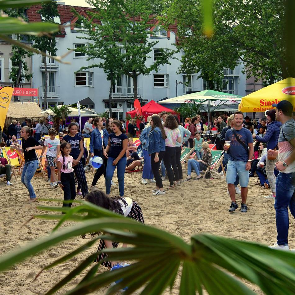Street Food & Beach Festival: Vier Tage chillen – „Moers karibisch“ lockt wieder auf den Kastellplatz