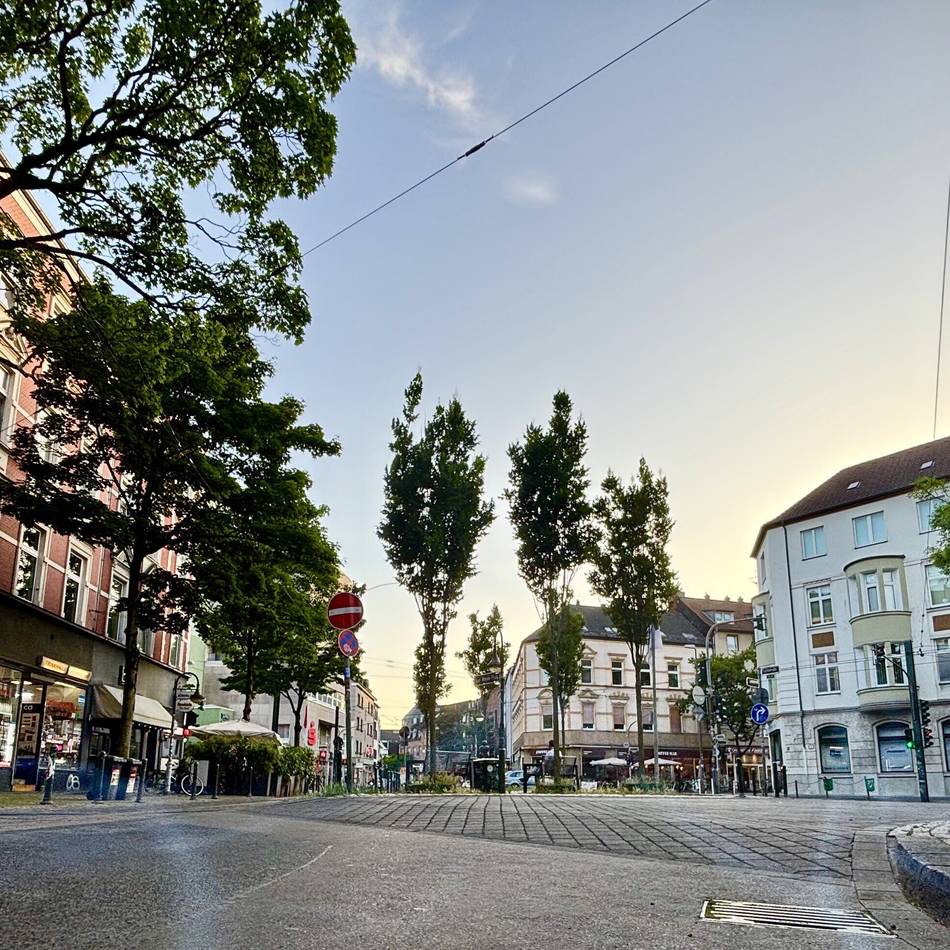 Brennpunkte in Düsseldorf : „Er hat gedroht, mir die Spritze in den Hals zu rammen“