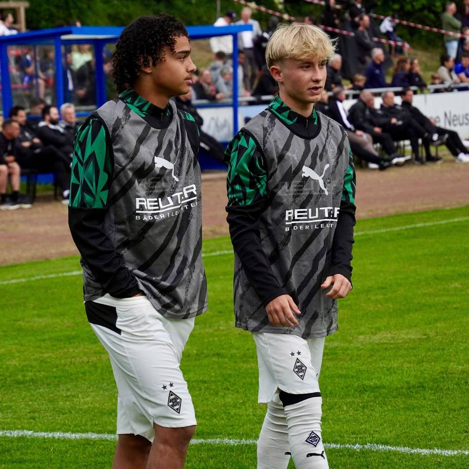Neun Spieler hochgerückt: Fleck und Sauck legen bei der U23 los, Jung verlässt Borussia