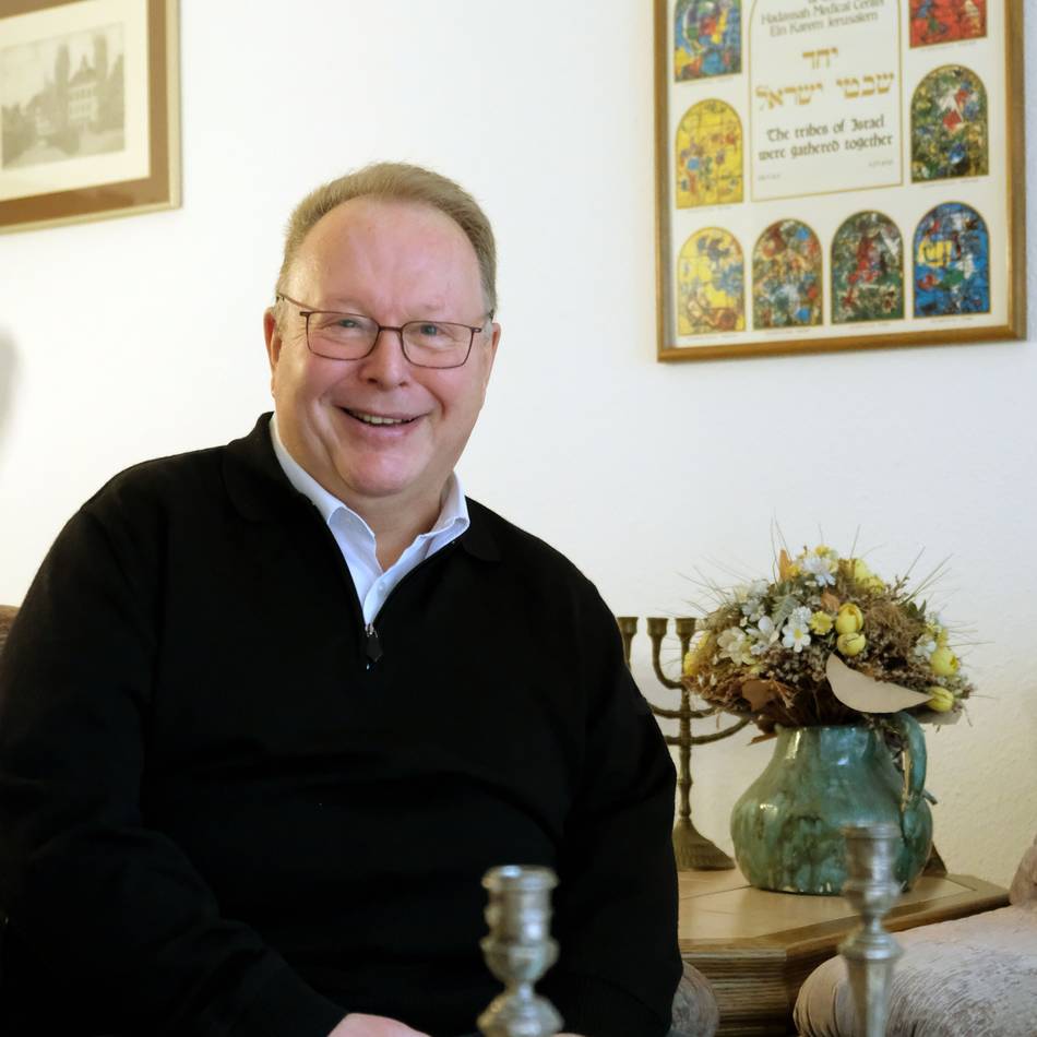 Runder Geburtstag in Korschenbroich: Pfarrer Hermann Josef Schagen wird 70 Jahre alt