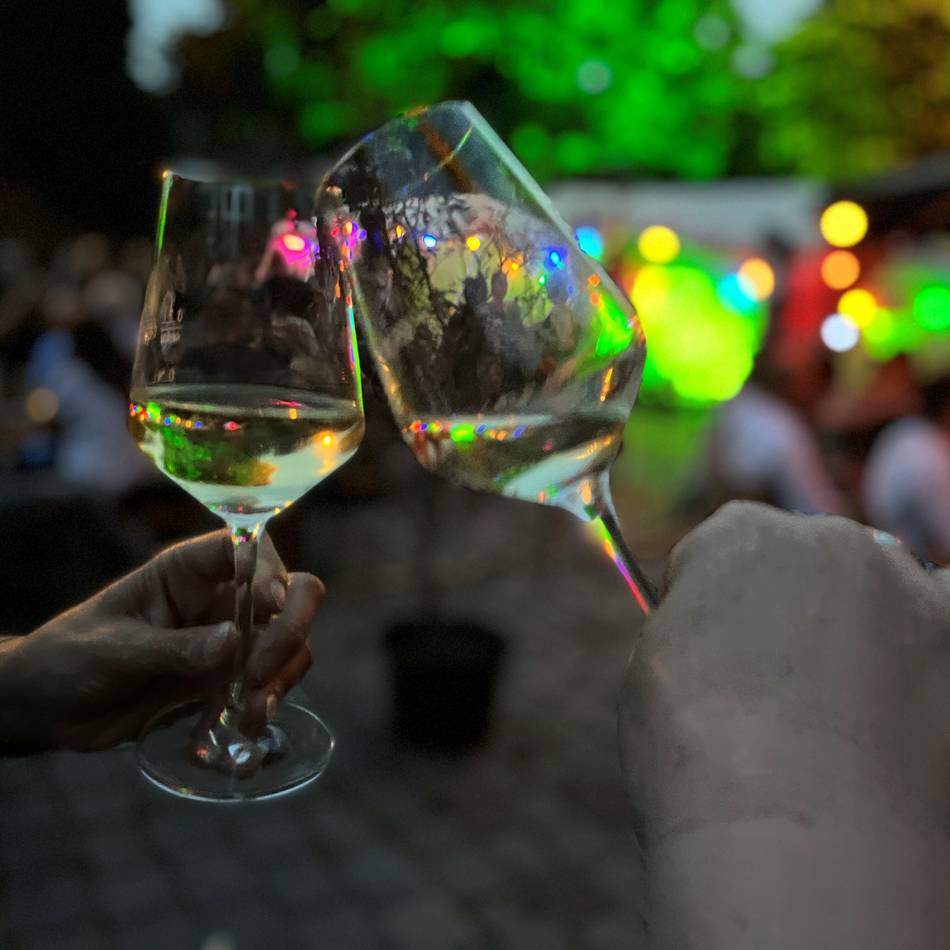 Musik, Quiz, Wein: Das ist das Programm im Weinzelt der Xantener Pfadfinder