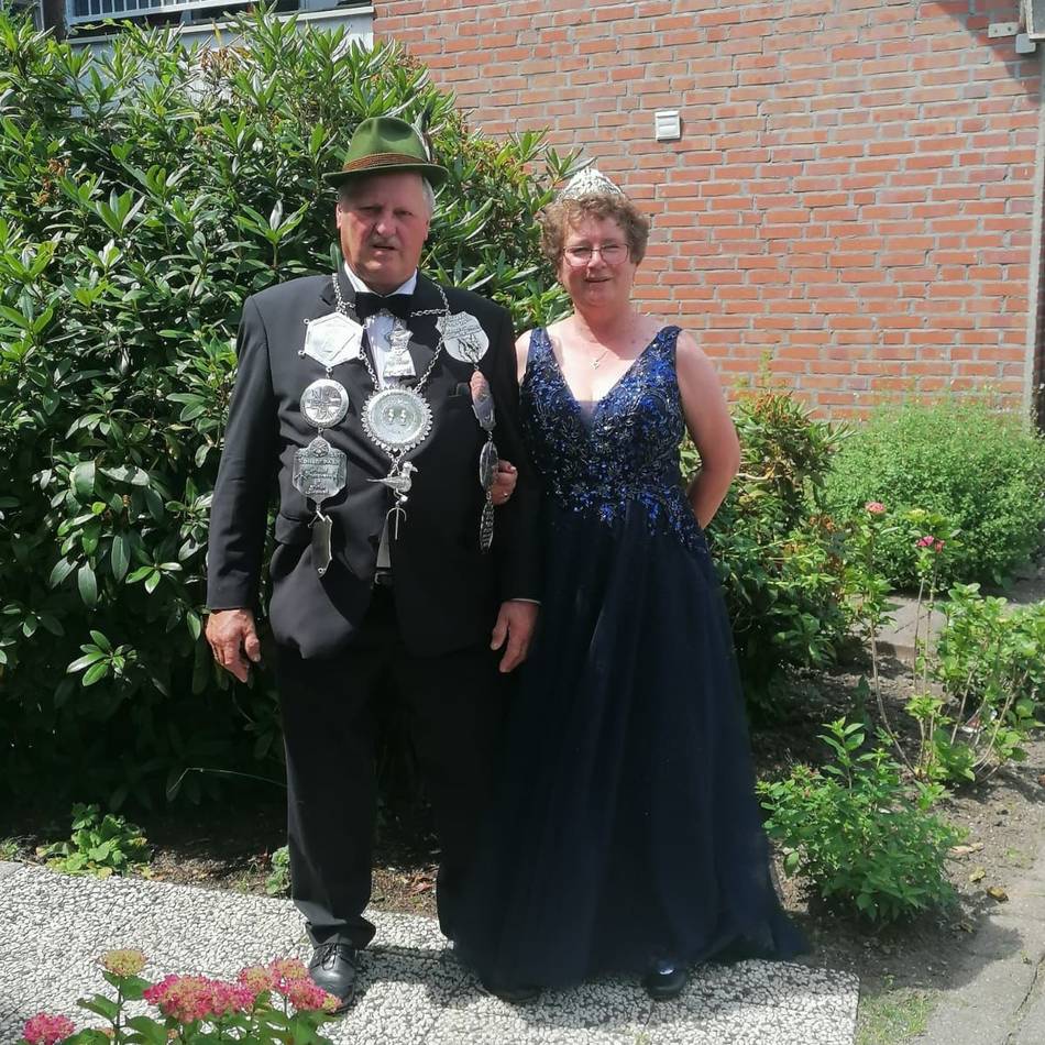 Schützenfest in Rheinberg: Theo Hücklekemkes ist neuer König in Winterswick