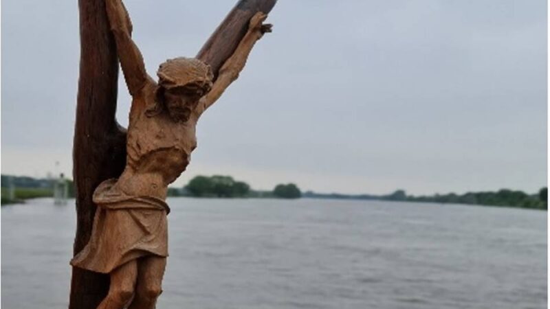 Von Kevelaer in die Niederlande: Wallfahrt nach Boxmeer erinnert an das Blutwunder