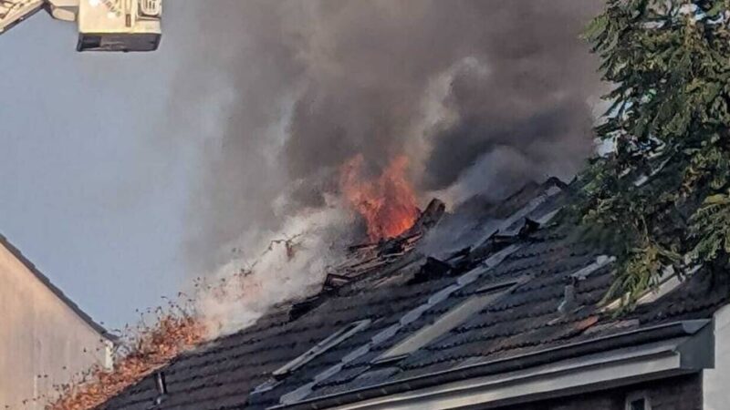 Nach Großfeuer an der Walder Straße in Hilden: Suche nach der Brandursache läuft auf Hochtouren