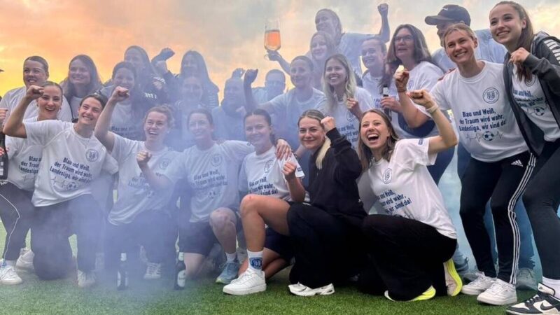 Aufstieg nach sieben Jahren perfekt: Alemannia Pfalzdorf startet ohne den Trainer ins Abenteuer Landesliga