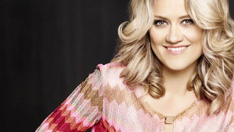 Lisa Feller kommt nach Krefeld: „Man müsste meine Show von der Krankenkasse verschrieben bekommen“