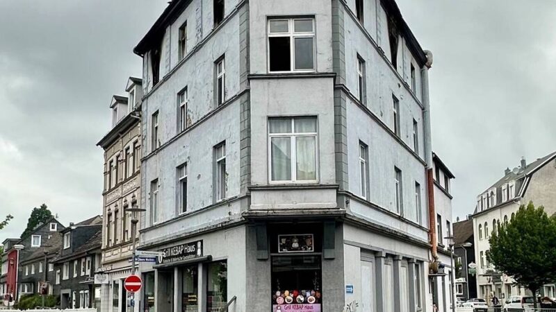 Nach der Brandserie in Wermelskirchen: Wermelskirchen setzt Zeichen des Zusammenhalts