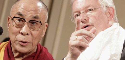 Dalai Lama: Roland Koch über seine ungewöhnliche Freundschaft – und Tibets Zukunft