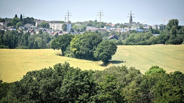 Velbert: Bürgerinitiative „Große Feld“ warnt vor Kostenfalle