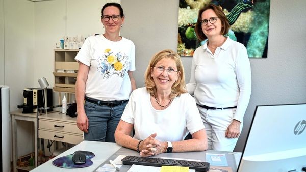 Eine geht, zwei übernehmen: Praxis in Velbert bleibt offen