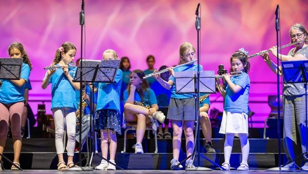 Velberter Grundschüler musizieren auf der ganz großen Bühne